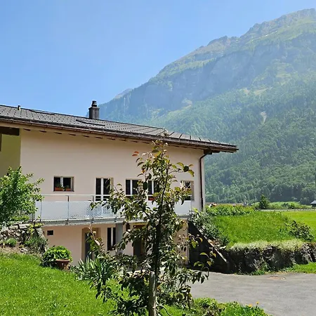 In * Brienz (Bern)