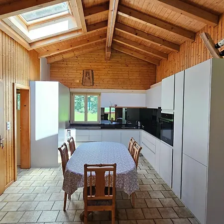 In アパート ブリエンツ